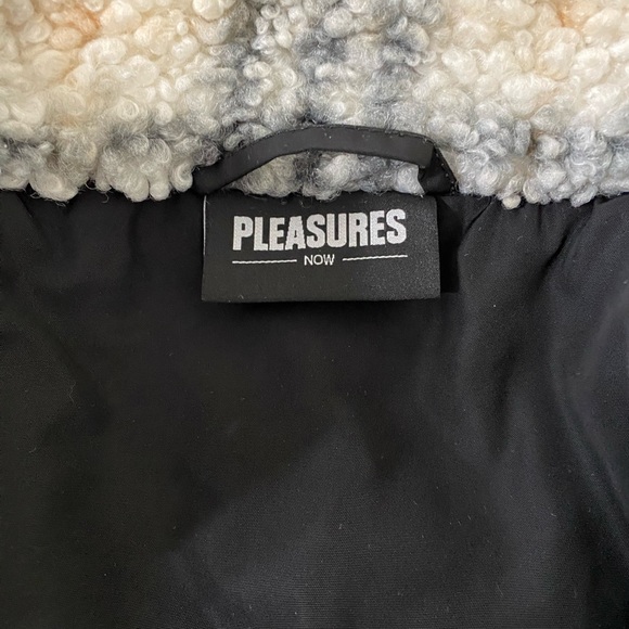 PLEASURES Wraith Fleece Jacket - Picture 3 of 7